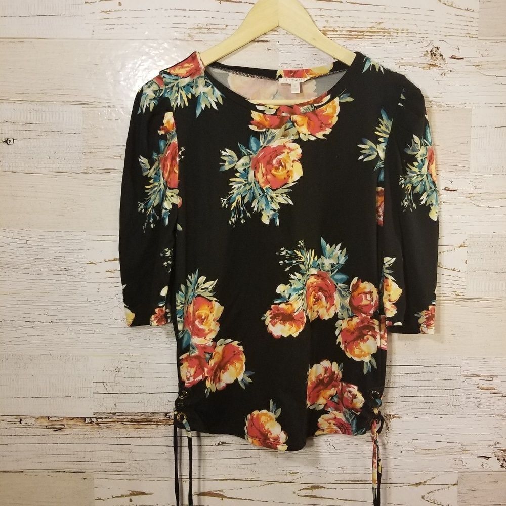 Persaya floral long sleeve top